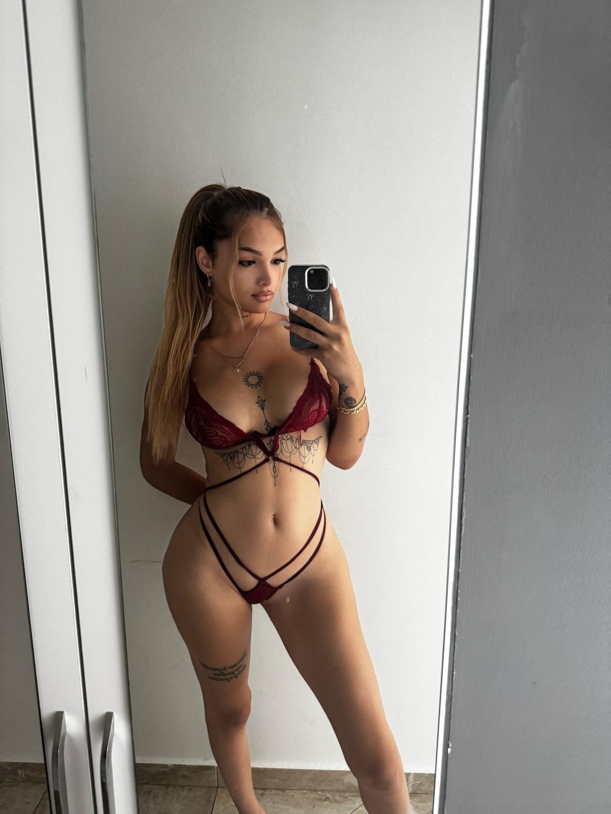 Mersin Escort Sex Görüşmesi Sunan Bayan